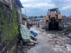 Éboulement à Dar-es-Salam, démolition des habitations et inquiétude des riverains à Conakry.