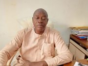 Accès à l’information en Guinée : Hassane Kaba appelle à préserver le droit des journalistes aux sources.